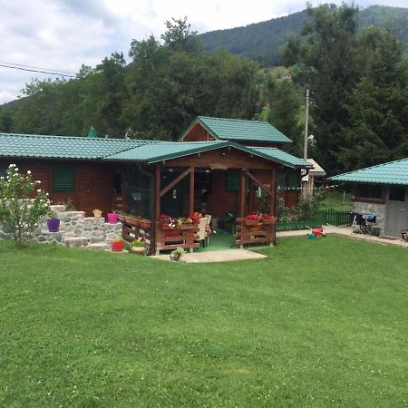 Cottage Bijelo Polje Exteriör bild
